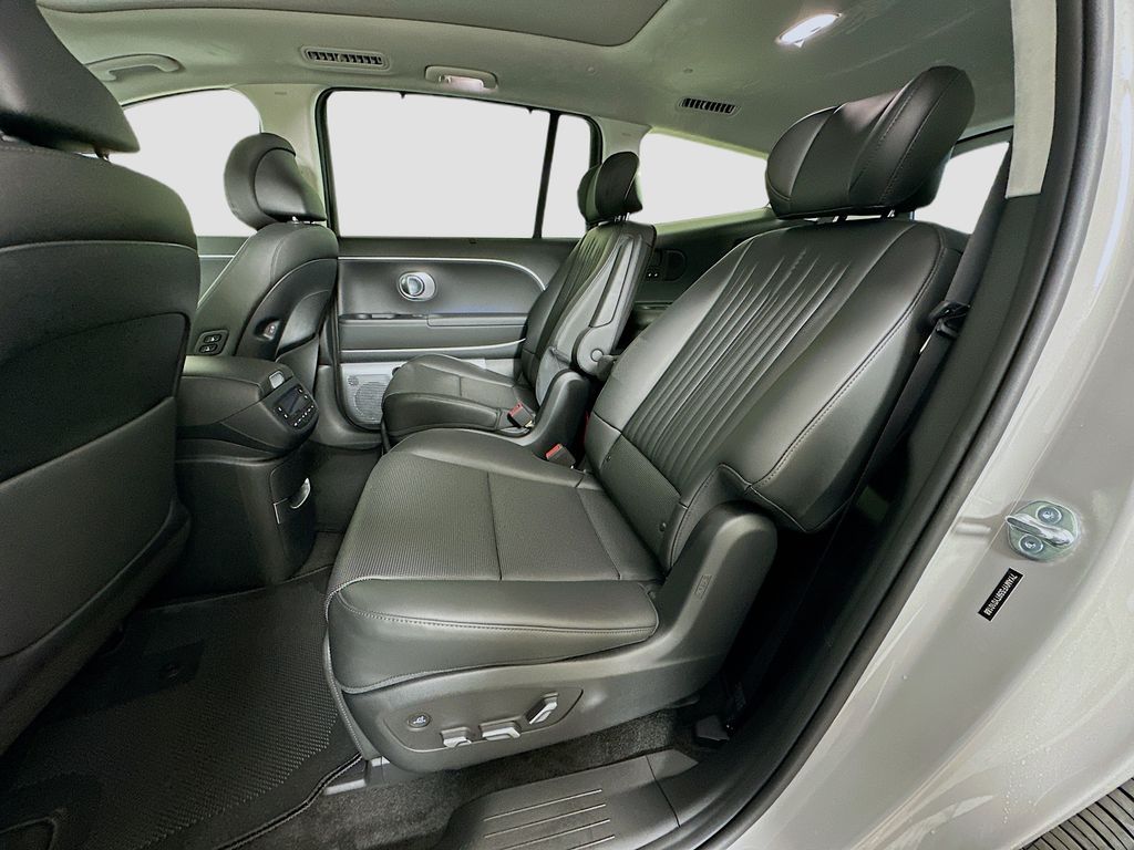 Thumbnail: 2026 Hyundai Ioniq - 17