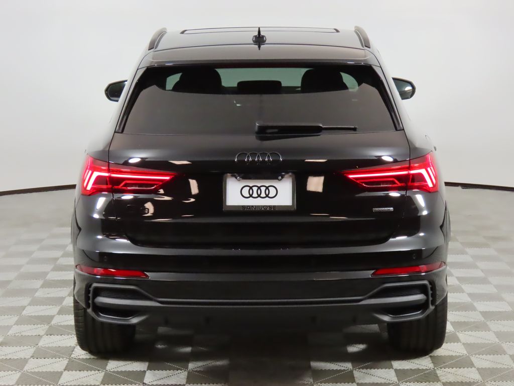 2024 Audi Q3  4