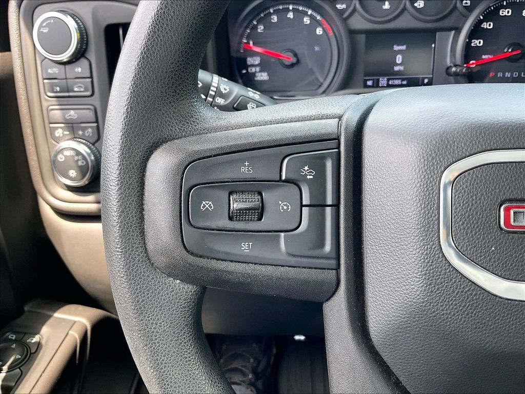 2022 GMC Sierra 1500 — photo 21