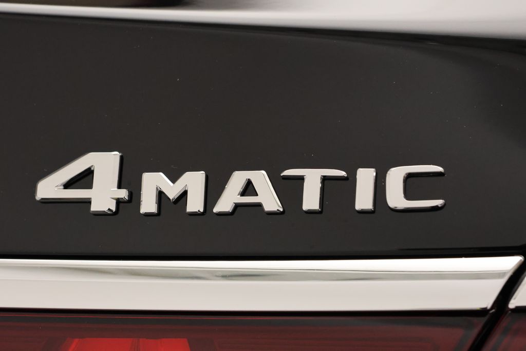 Thumbnail: 2026 Mercedes-Benz E-Class - 10