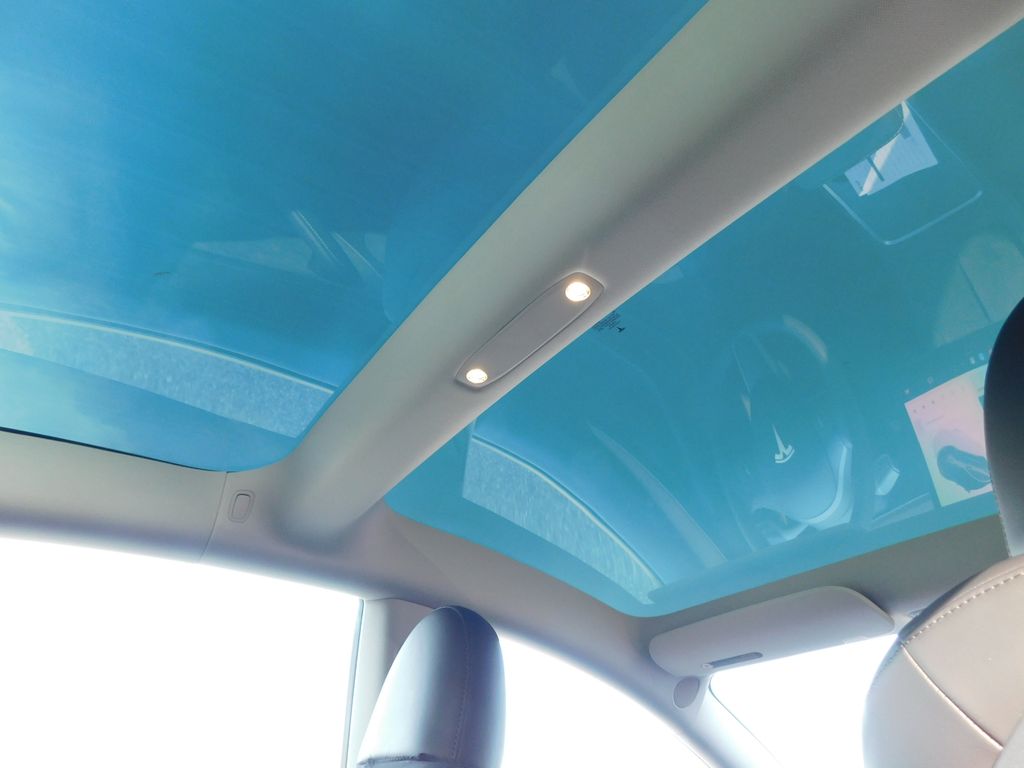 Thumbnail: 2023 Tesla Model 3 - 6