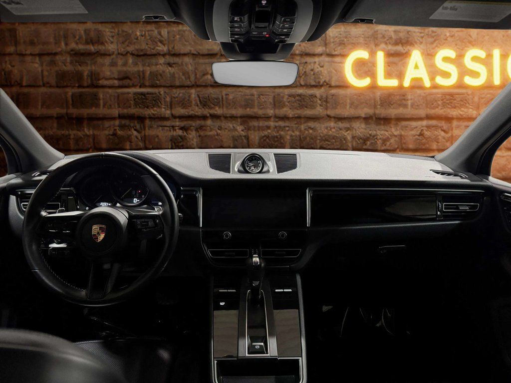 Used 2024 Chalk Porsche  image 20