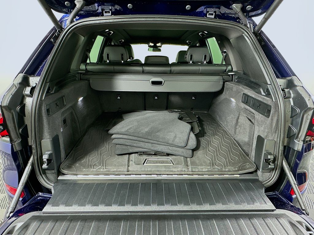 Thumbnail: 2025 BMW X5 - 27