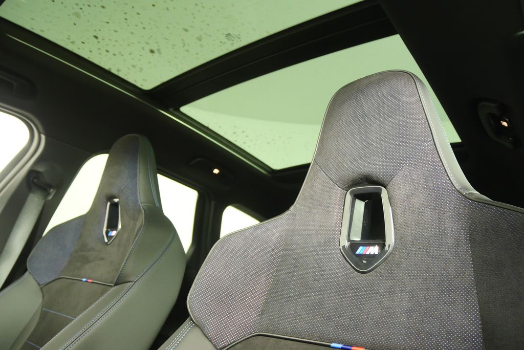 Thumbnail: 2025 BMW X1 - 12