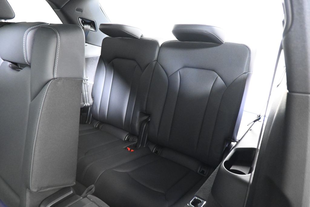 Thumbnail: 2026 Audi Q7 - 29