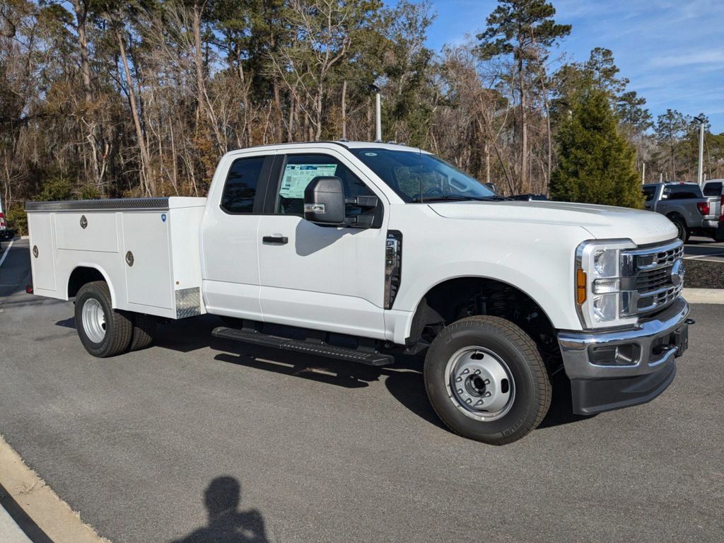 2024 Ford F-350 Super Duty XL