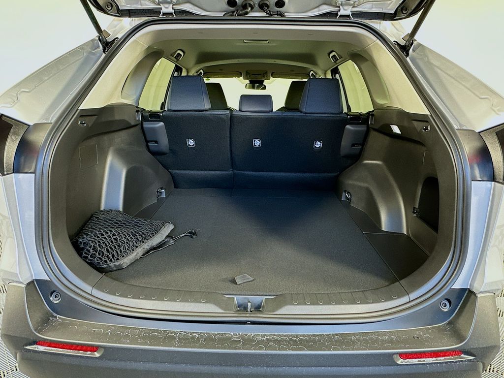 Thumbnail: 2025 Toyota RAV4 - 25