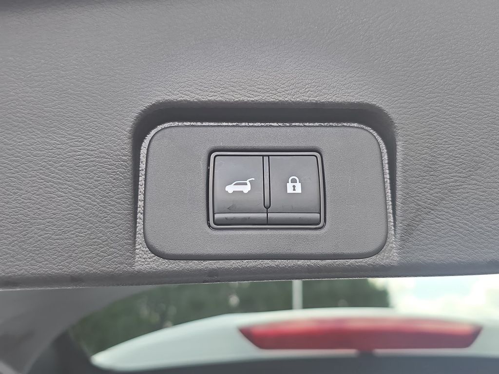 Used 2024 Nissan Rogue SUV