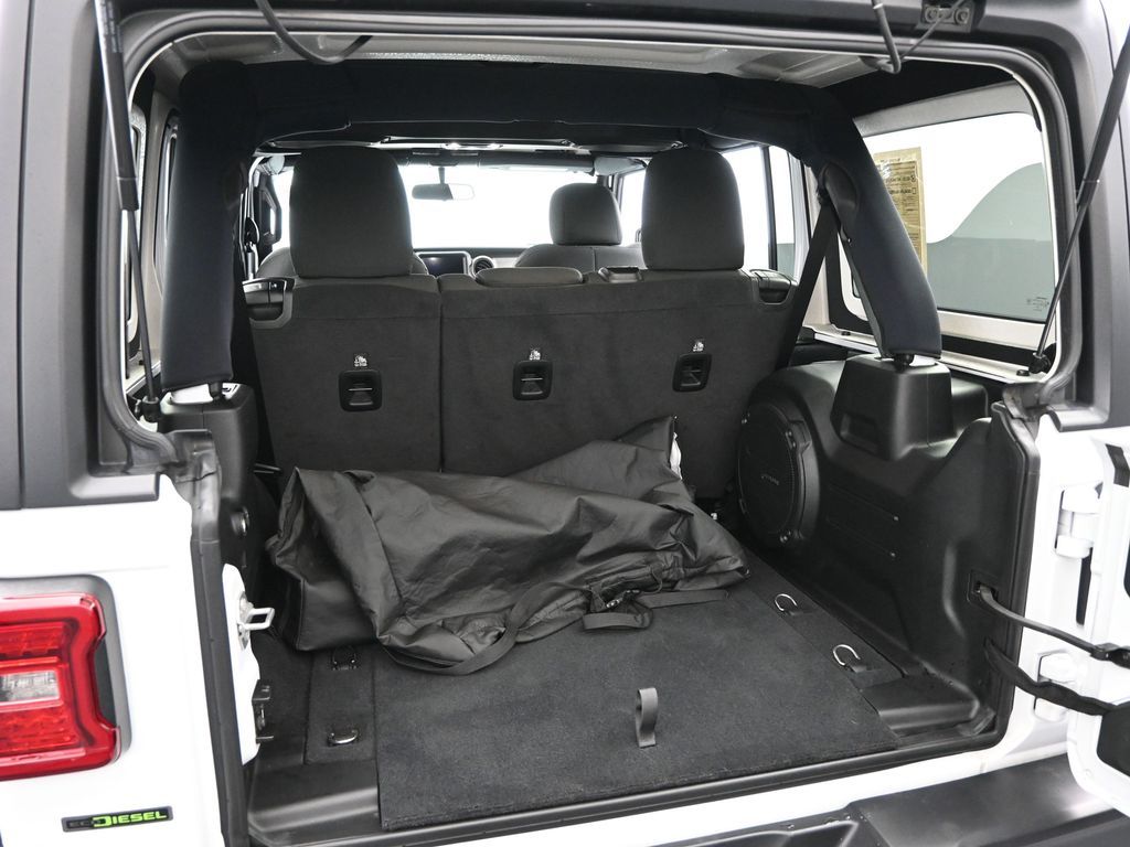 2020 Jeep Wrangler Unlimited Willys 4X4