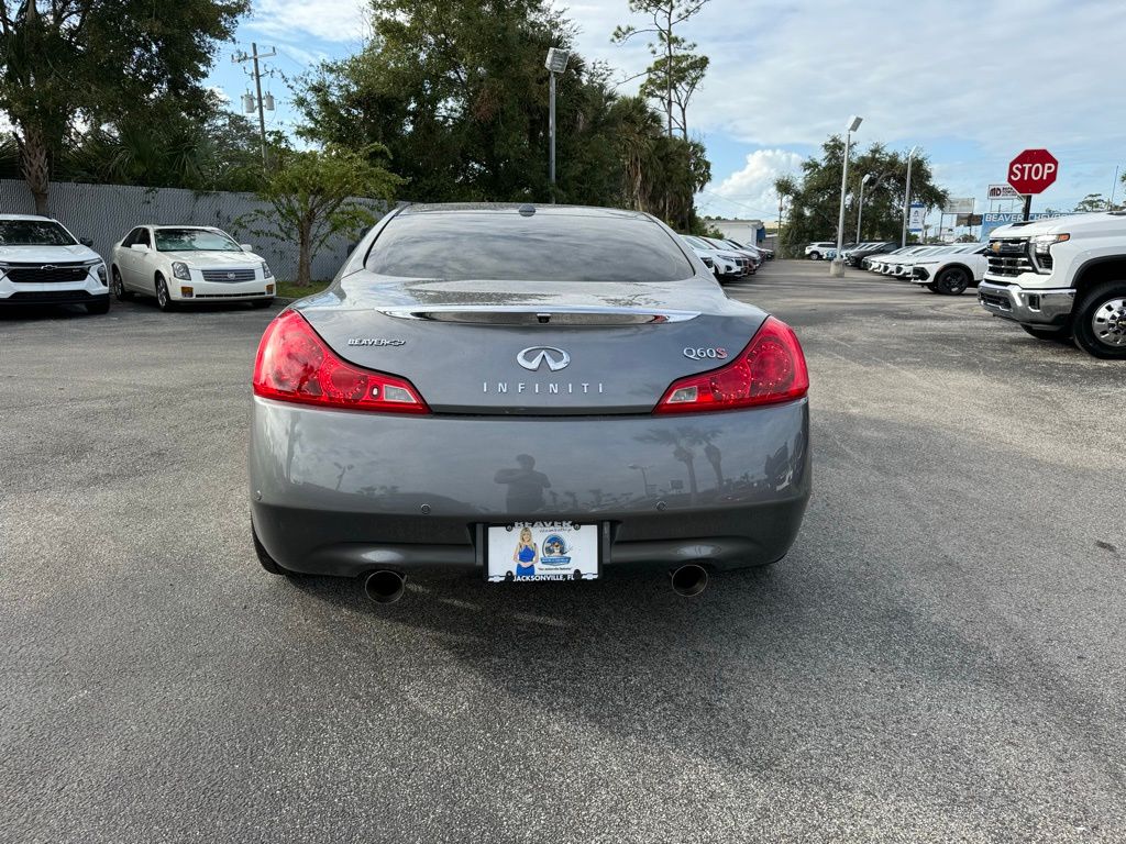 2014 INFINITI Q60 Journey 7