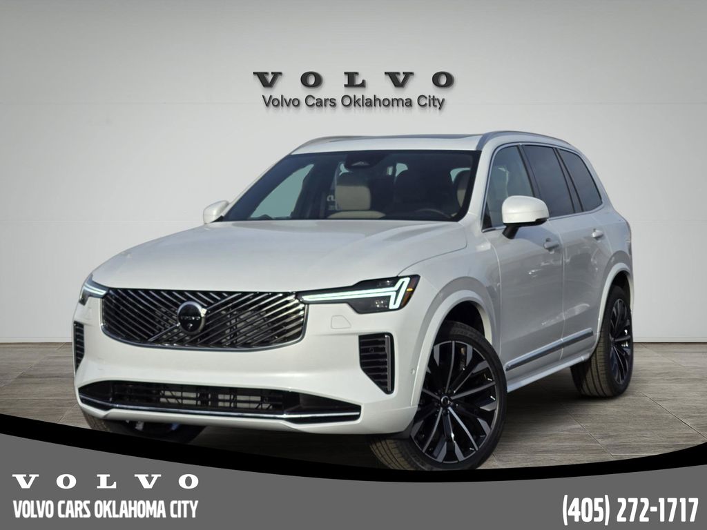 2026 Volvo XC90 Plus's photo