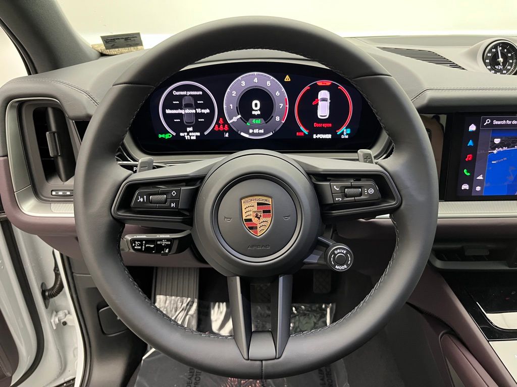 Thumbnail: 2025 Porsche Cayenne - 12