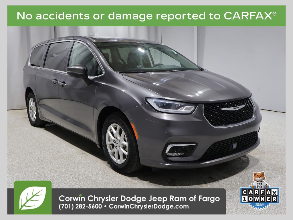 2023 Chrysler Pacifica Touring L FWD