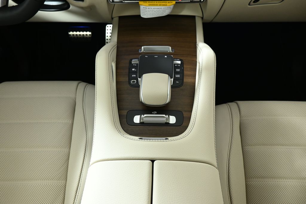 Thumbnail: 2026 Mercedes-Benz GLS - 19