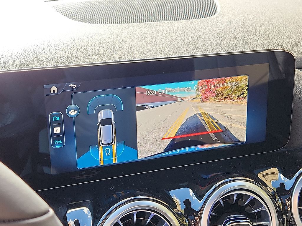 Thumbnail: 2026 Mercedes-Benz GLA - 13