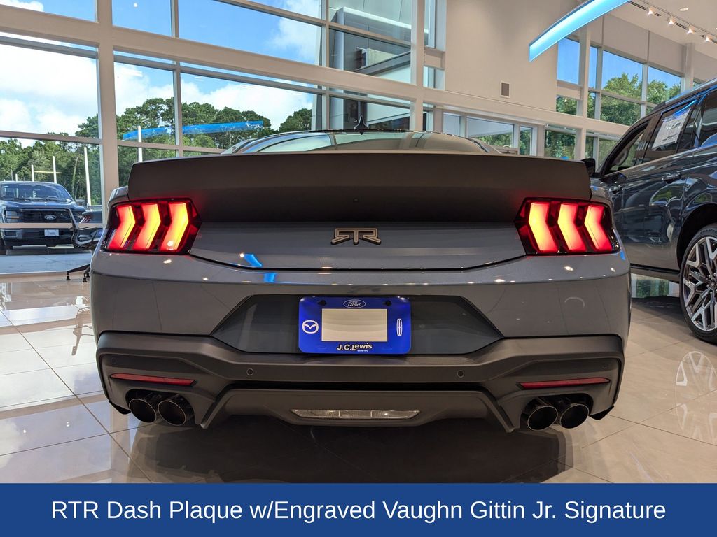 2025 Ford Mustang GT Premium Fastback