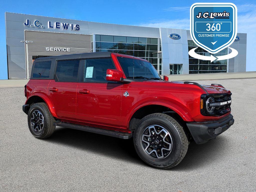 2024 Ford Bronco Outer Banks