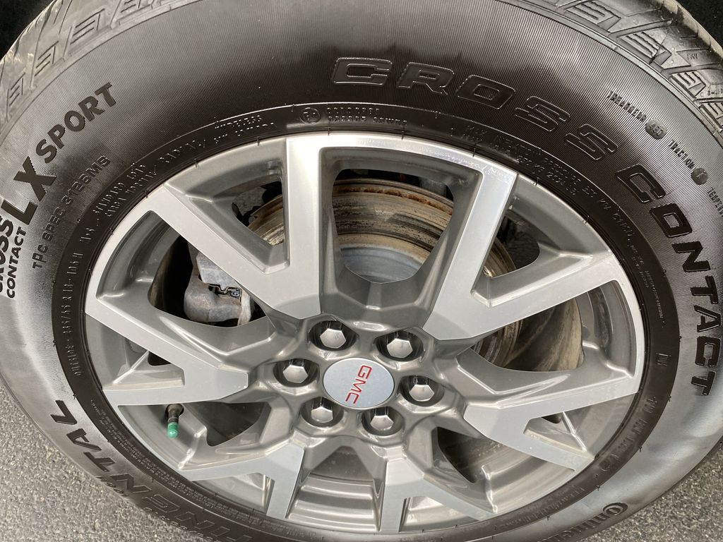 2023 GMC Acadia SLE - Photo 21