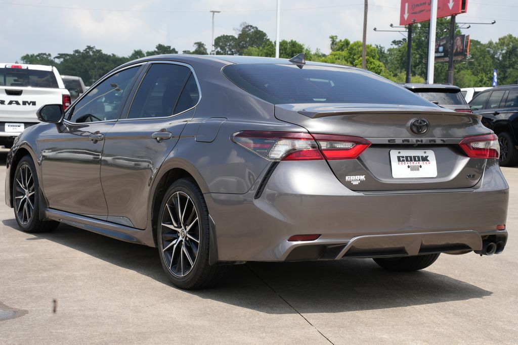 2023 Toyota Camry SE - 3