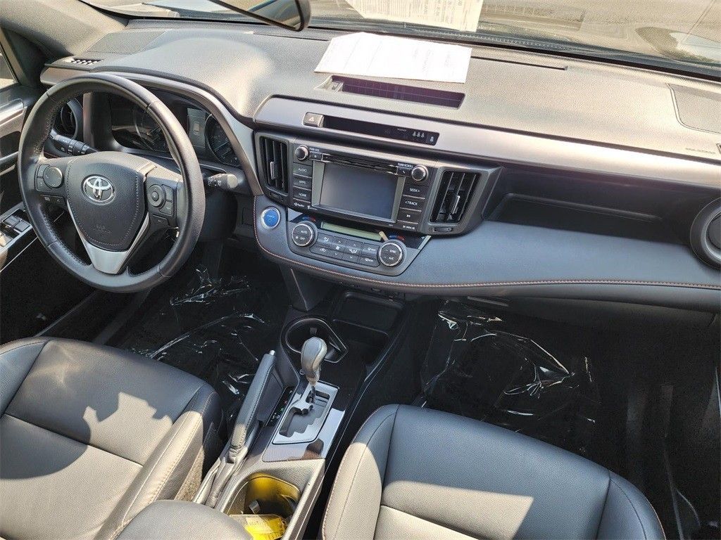 Used 2017 Blue Toyota SE image 21