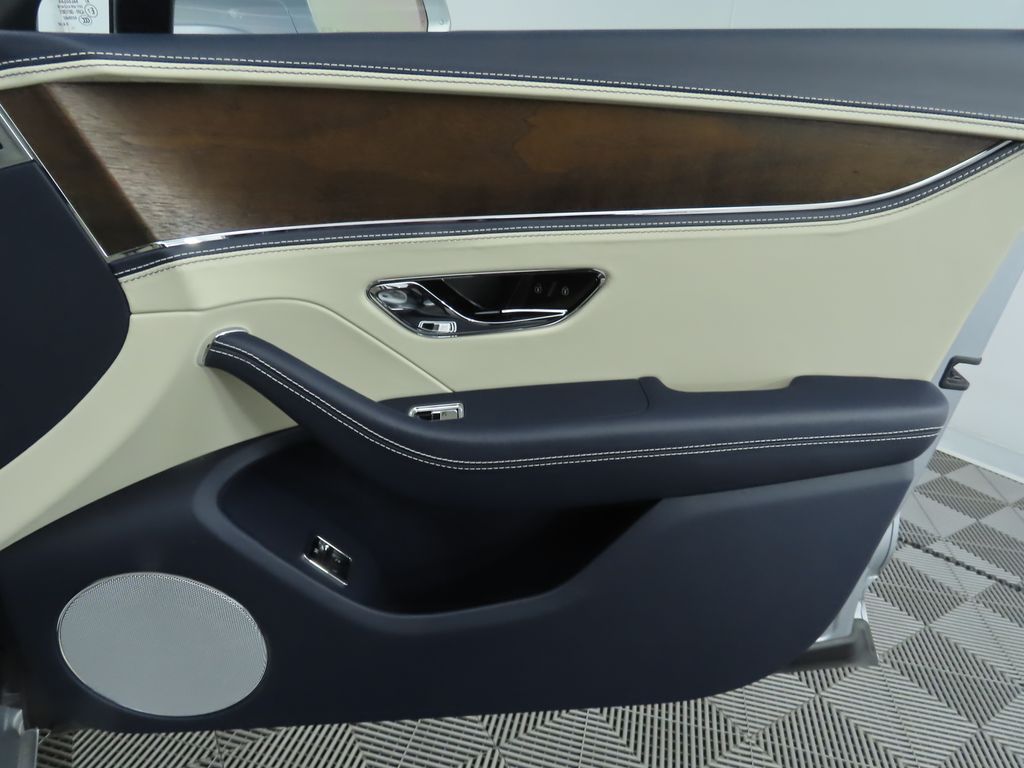 Thumbnail: 2026 Bentley Flying Spur - 26