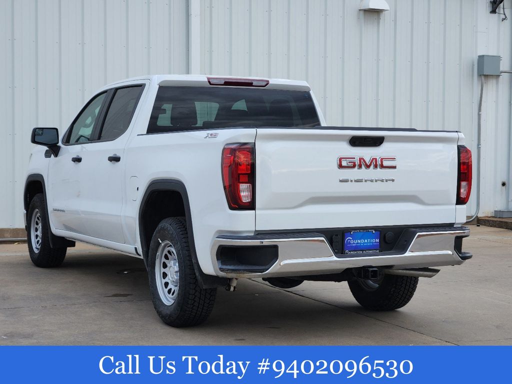 2024 GMC Sierra 1500 Pro 3