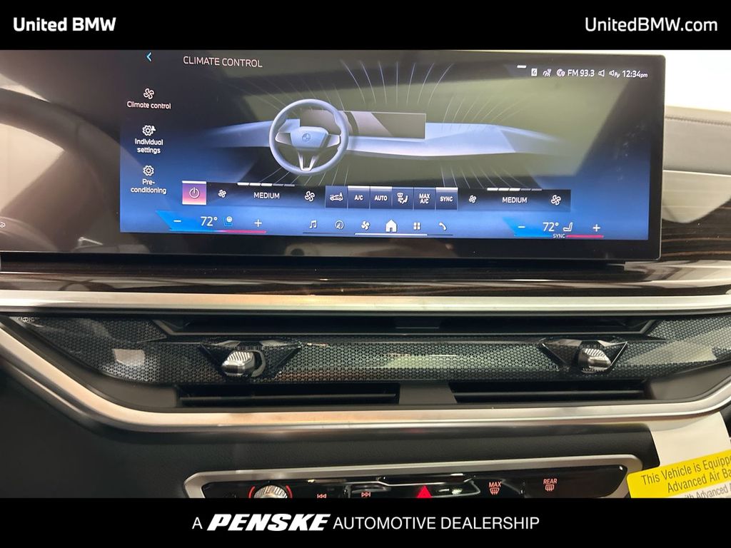 Thumbnail: 2026 BMW X7 - 19