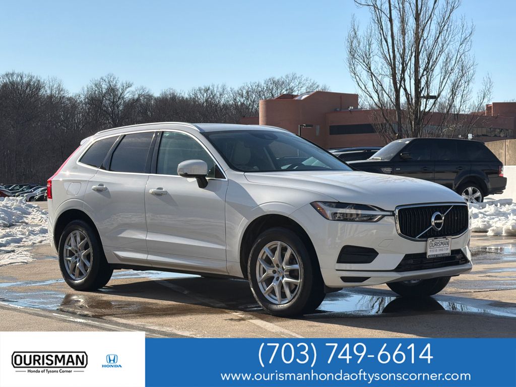 2020 Volvo XC60 T5 Momentum