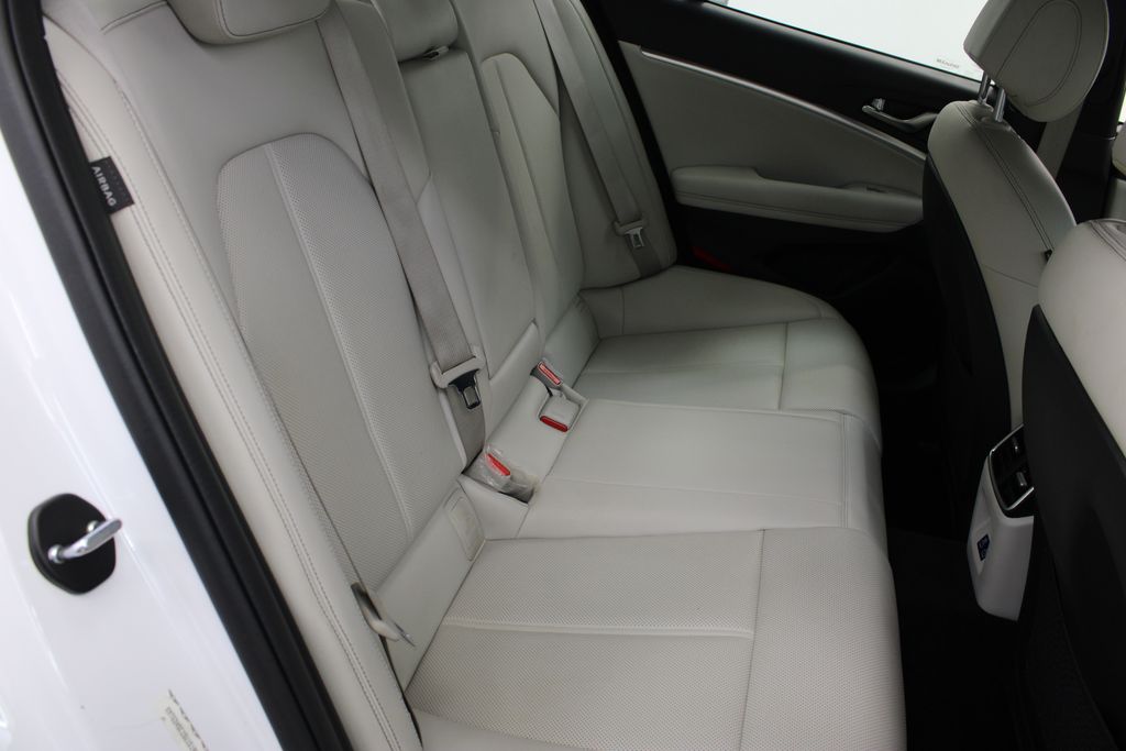 used 2025 Genesis G70 car, priced at $28,444