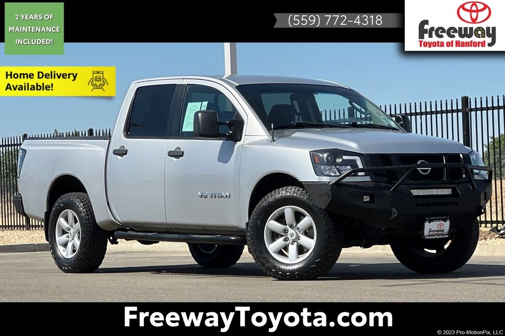 2011 Nissan Titan S Crew Cab 4WD