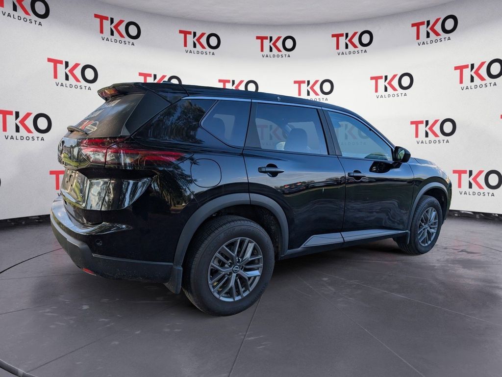 Used 2025 Nissan Rogue SUV