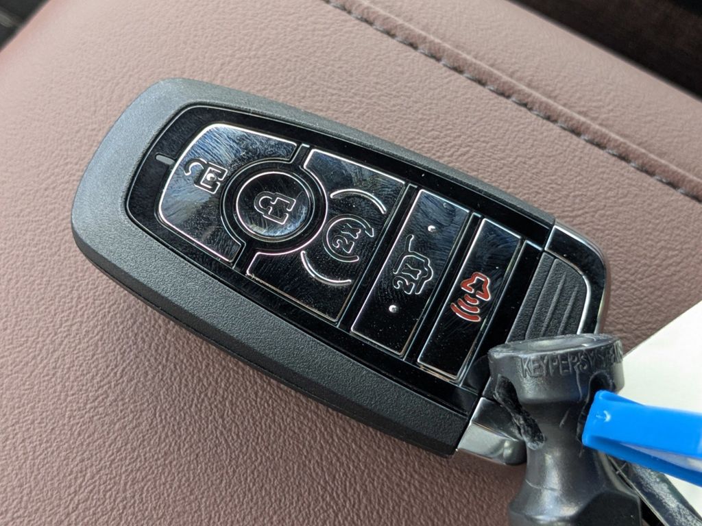 2025 Lincoln Navigator Reserve L