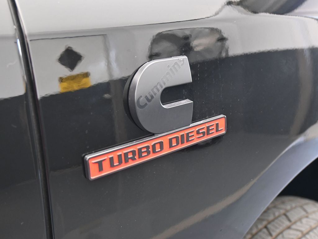 New 2026 Diamond Black Crystal Pearlcoat Ram Laramie image 52