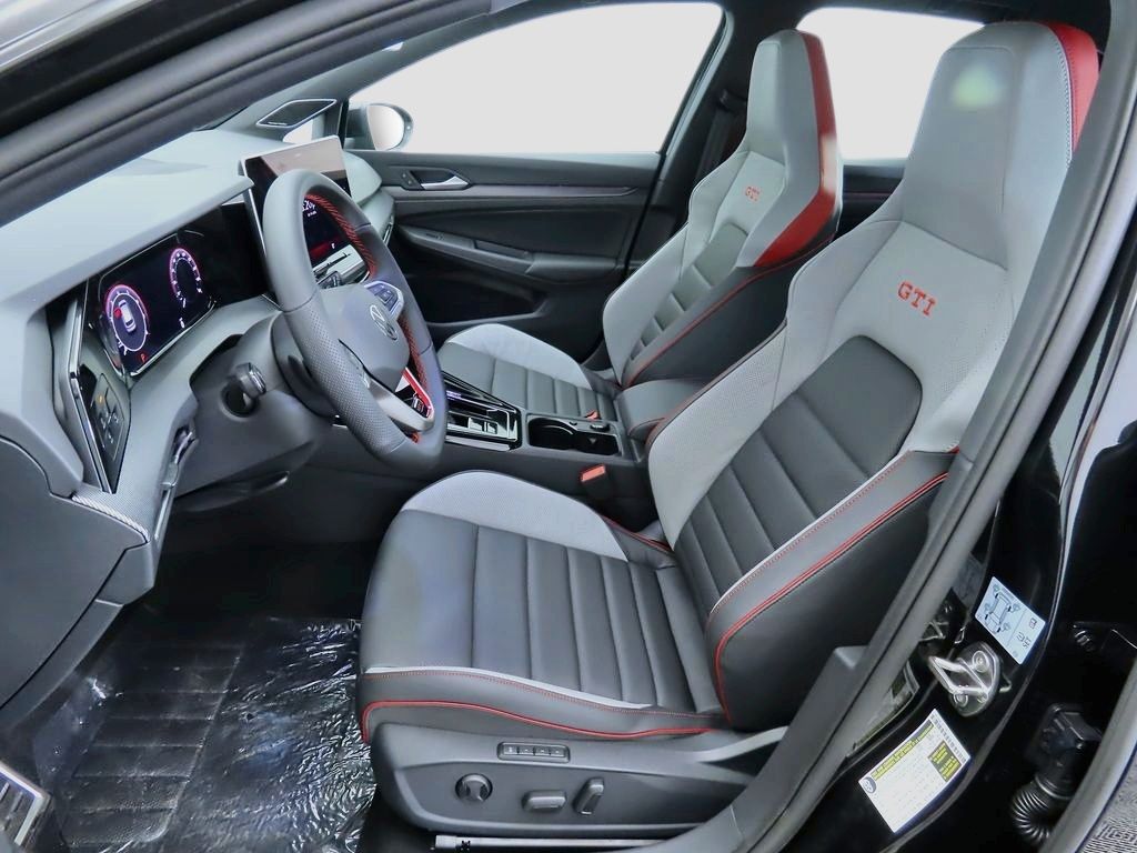 Thumbnail: 2026 Volkswagen Golf - 19