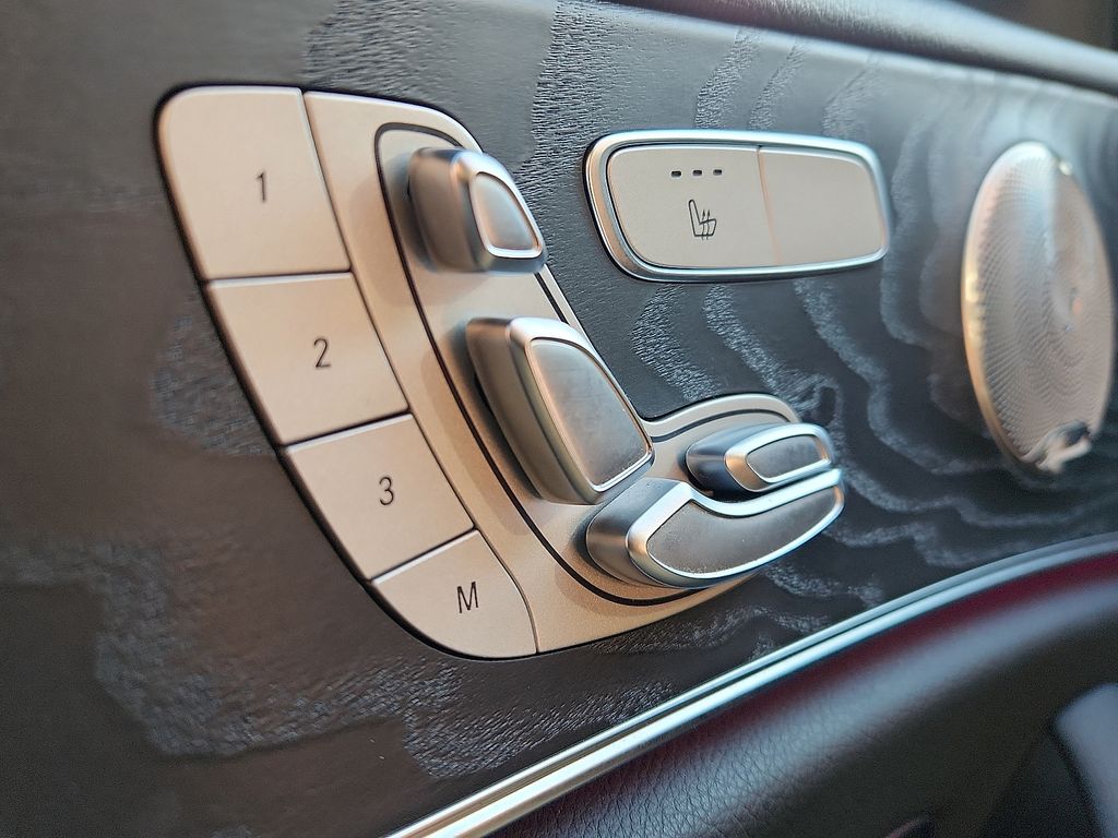 Thumbnail: 2023 Mercedes-Benz E-Class - 24