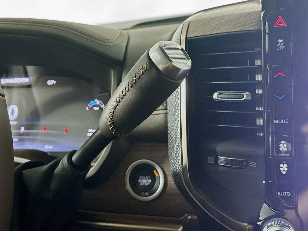 New 2026 Blue Ram Limited Longhorn 14in image 12