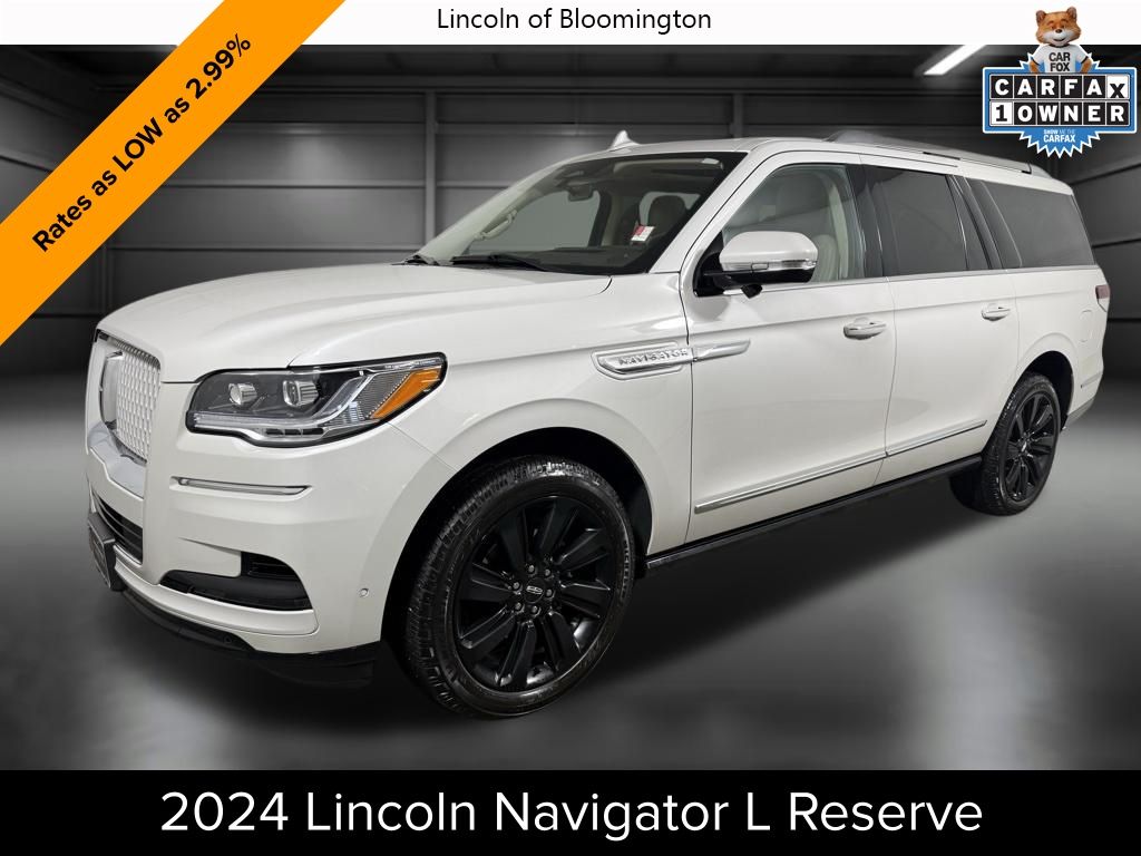 Pearl Metallic 2024 Lincoln Navigator L Reserve 4WD SUV / Crossover Four-Wheel Drive Automatic