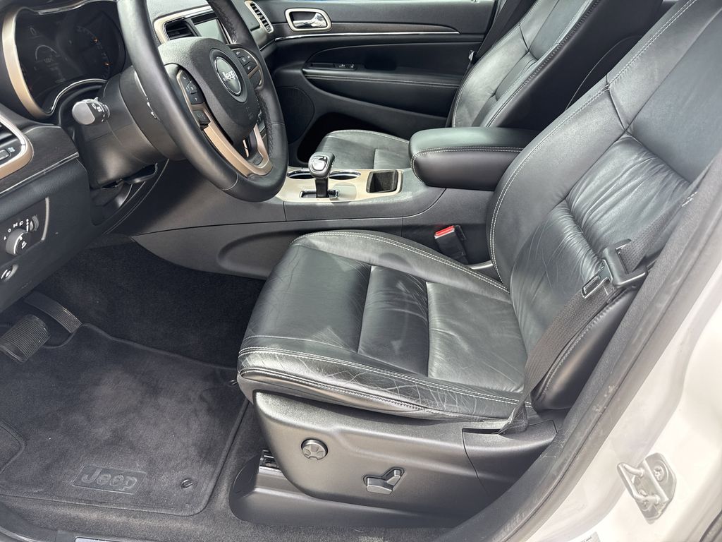 2015 Jeep Grand Cherokee Limited White at Mac Haik CDJR North Houston