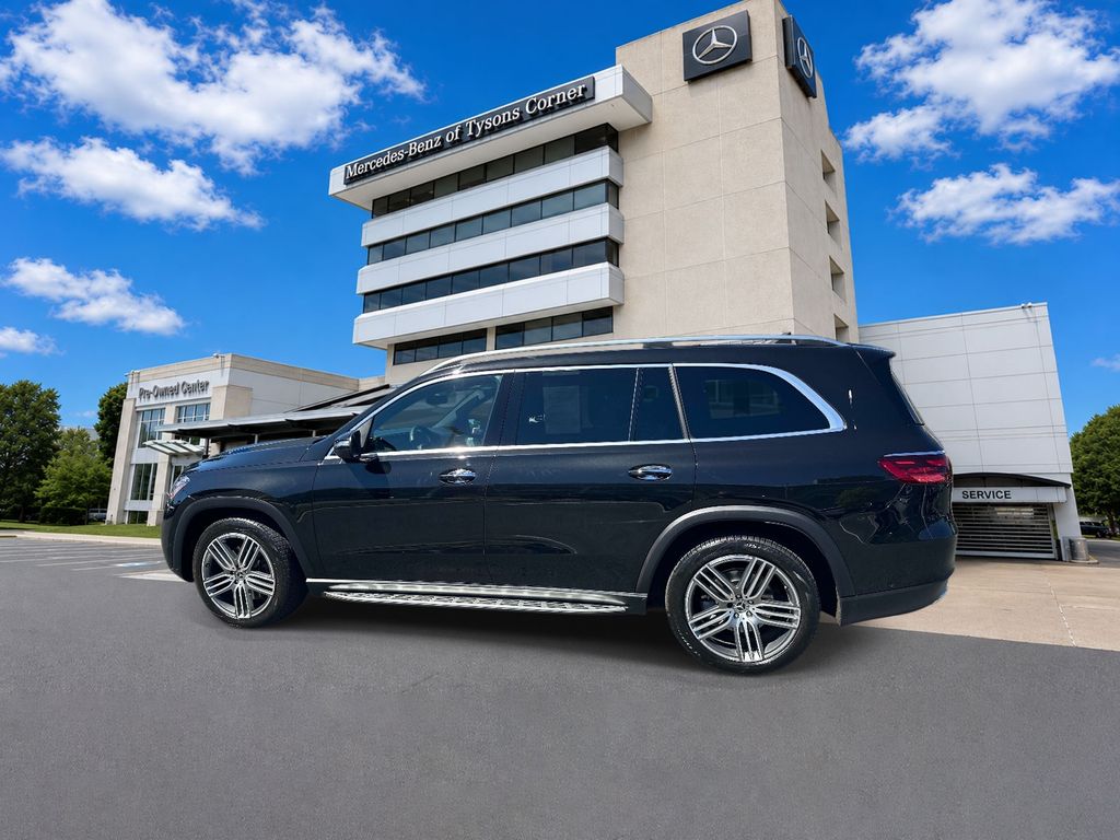 Thumbnail: 2026 Mercedes-Benz GLS - 8
