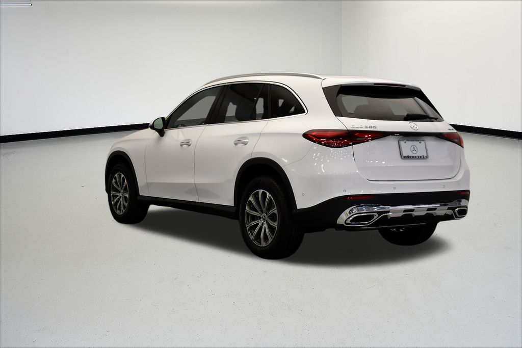 Thumbnail: 2026 Mercedes-Benz GLC - 3