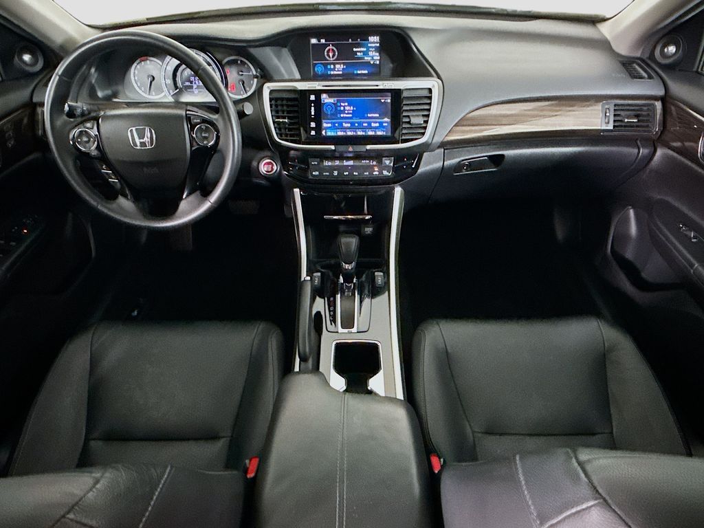 Thumbnail: 2016 Honda Accord - 13