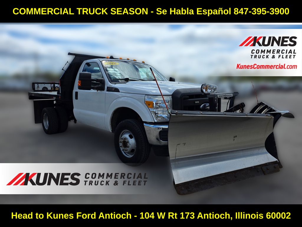 Oxford White 2016 Ford F-350 Super Duty Chassis XL DRW 4WD Pickup Truck Four-Wheel Drive 6-Speed Automatic