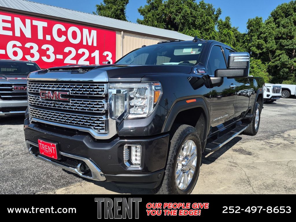 2020 GMC Sierra 2500HD Denali Crew Cab 4WD    