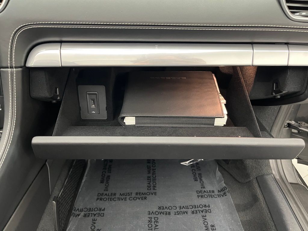 Thumbnail: 2024 Porsche 718 Boxster - 25