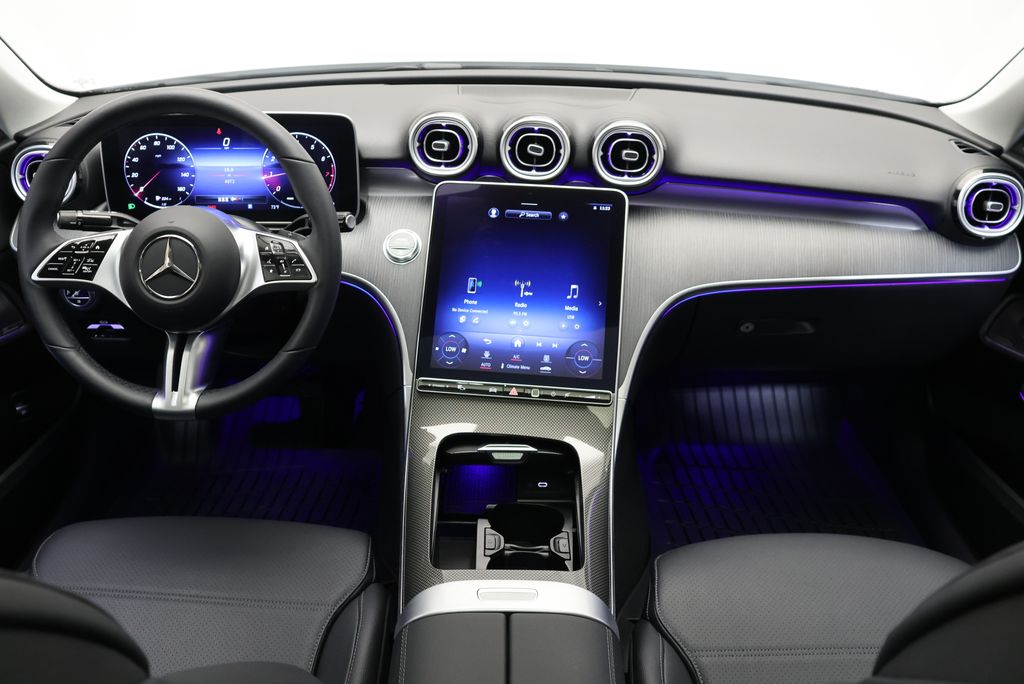 Thumbnail: 2023 Mercedes-Benz C-Class - 18