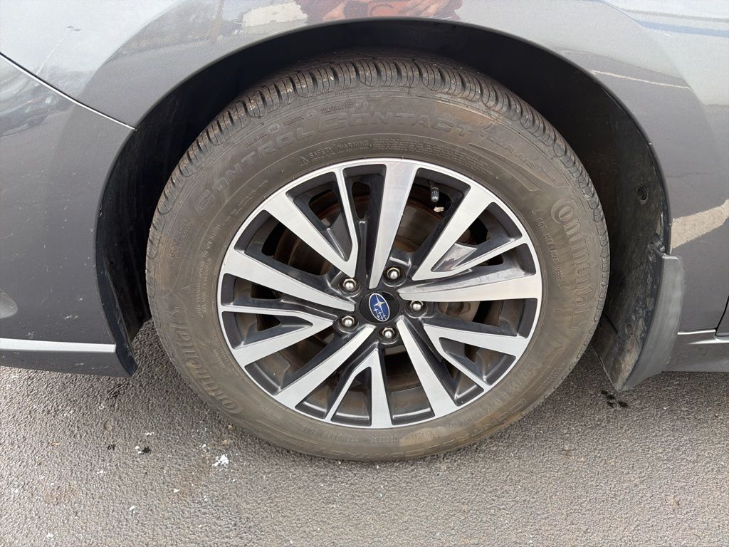 Thumbnail: 2018 Subaru Legacy - 10