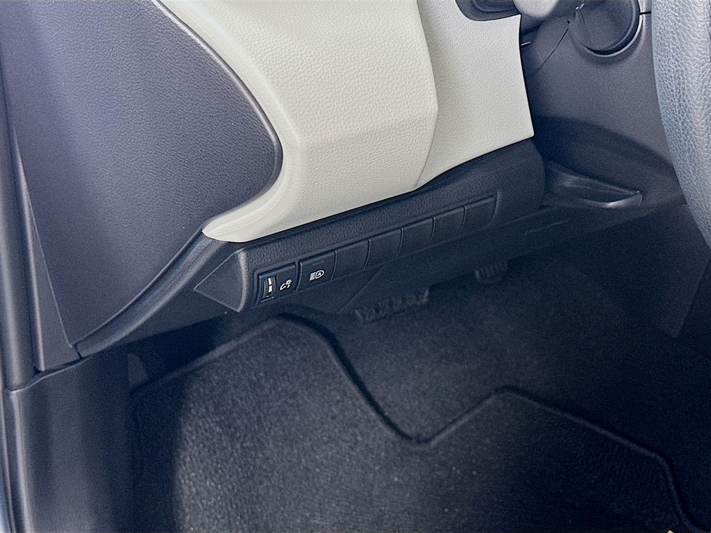 Thumbnail: 2026 Toyota Corolla - 10