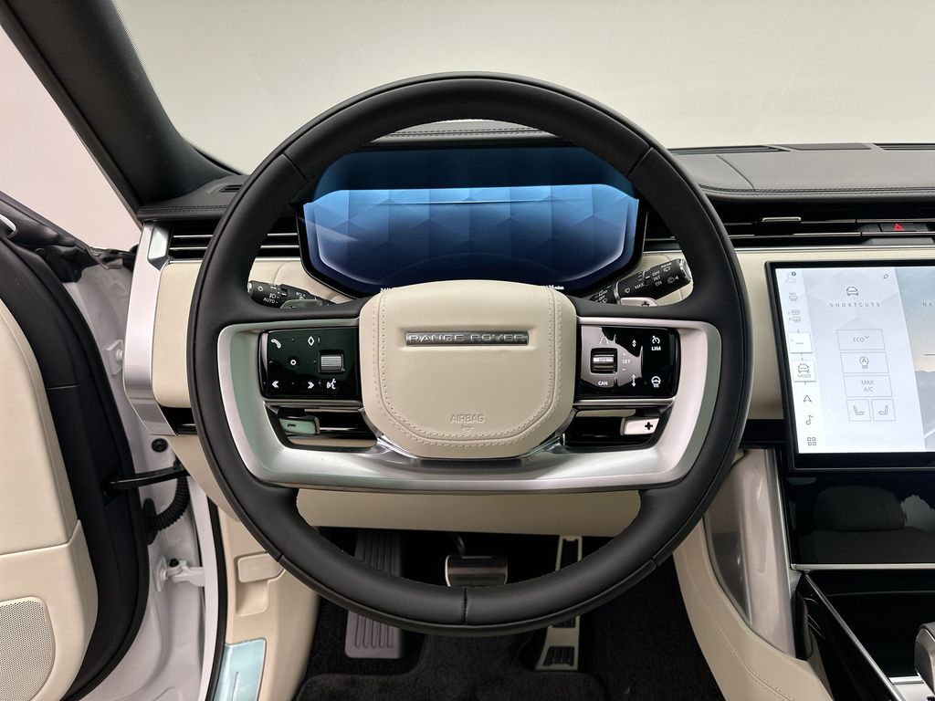 Thumbnail: 2025 Land Rover Range Rover - 14