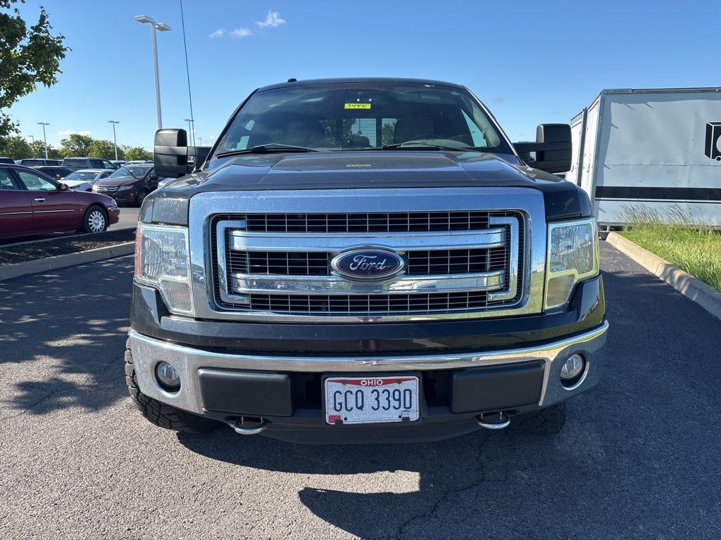 View vehicle photo 2