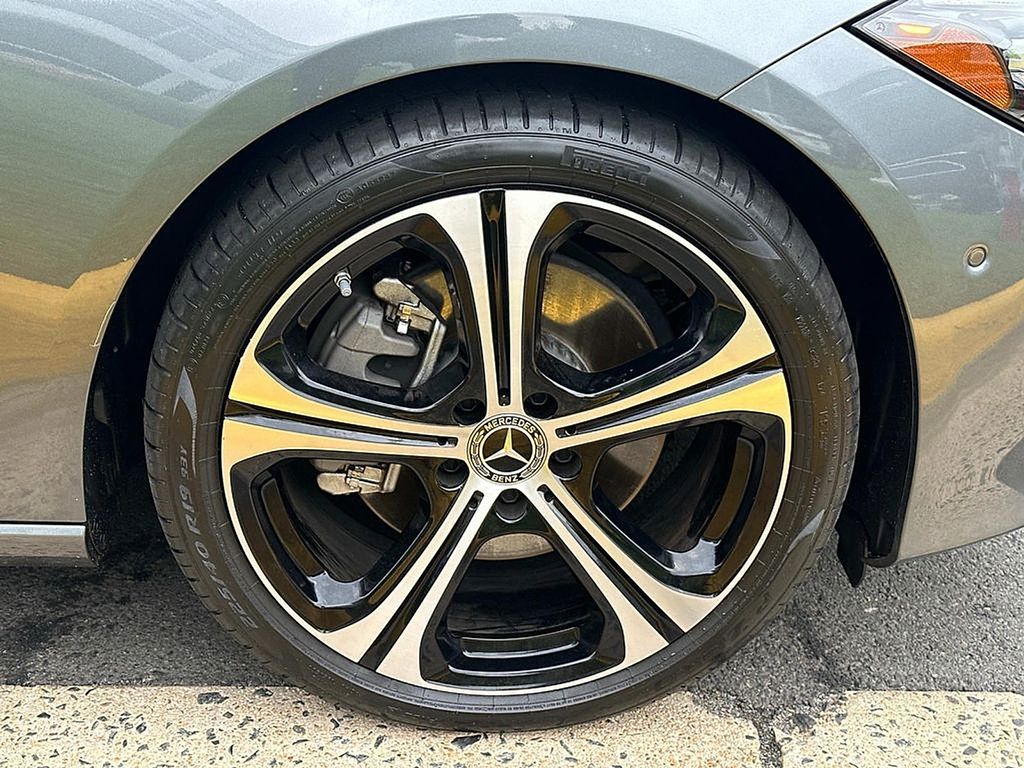 Thumbnail: 2024 Mercedes-Benz C-Class - 16